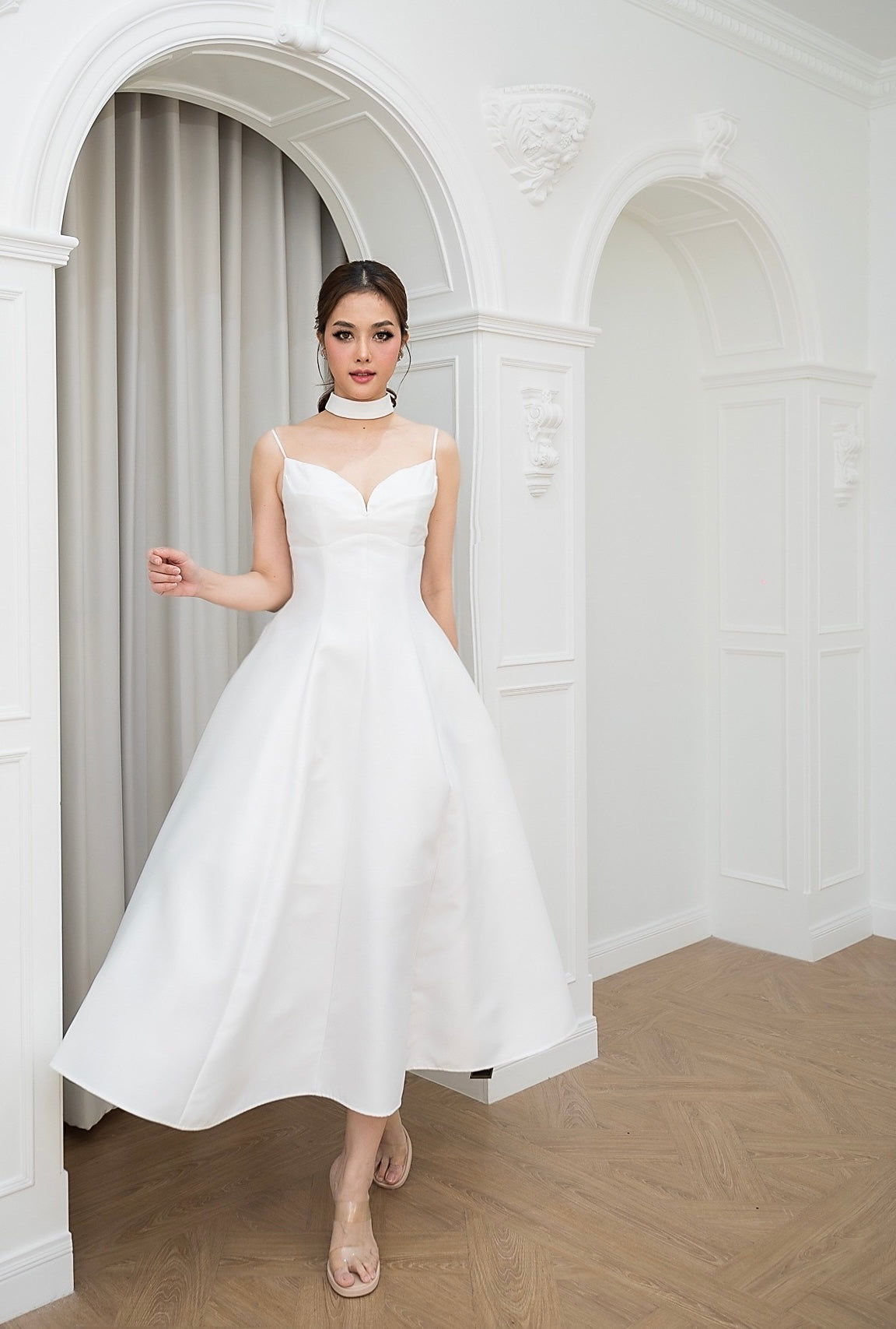Viviene Choker Dress