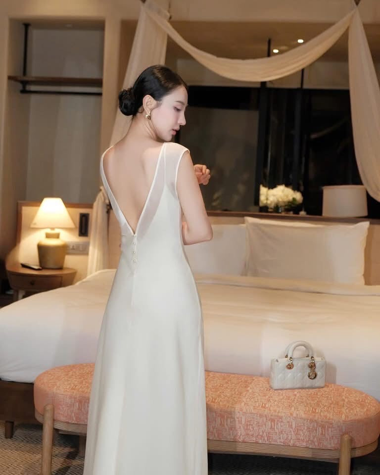 Isabella Dress