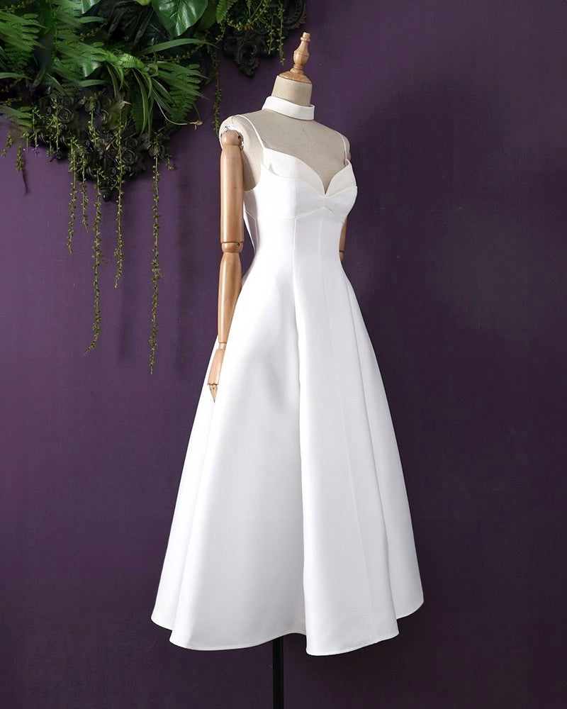 Viviene Choker Dress