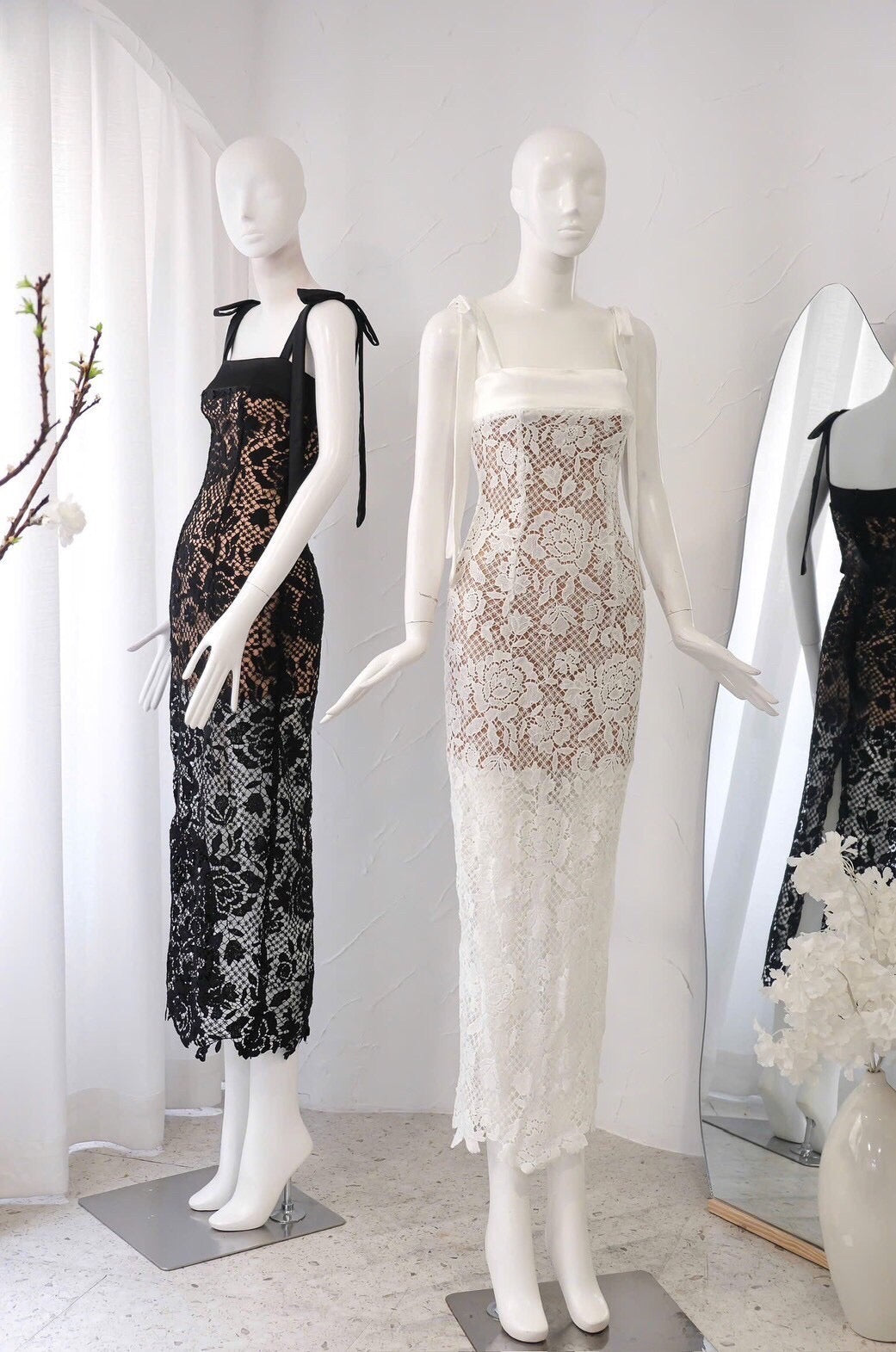 Leila Lace Dress