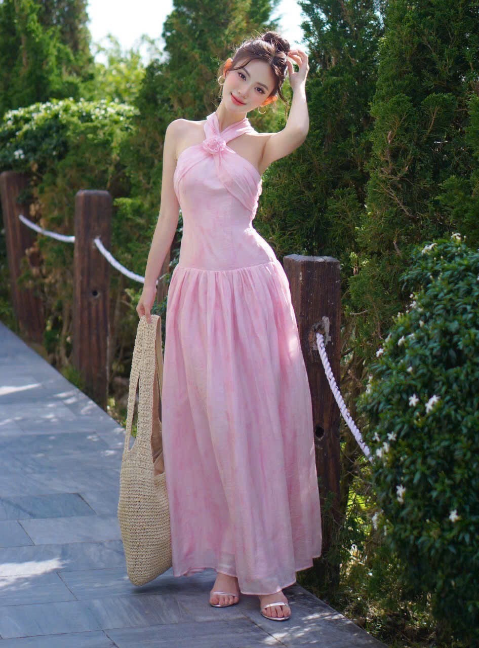 Gwyneth Dress