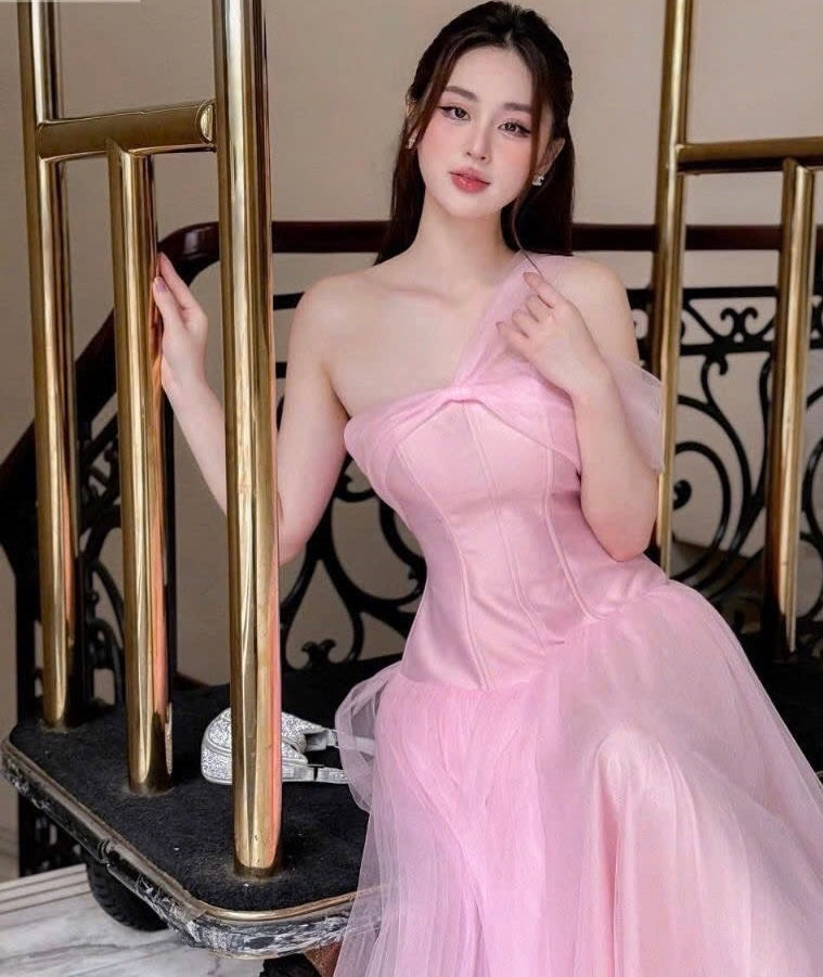 Kate Gown