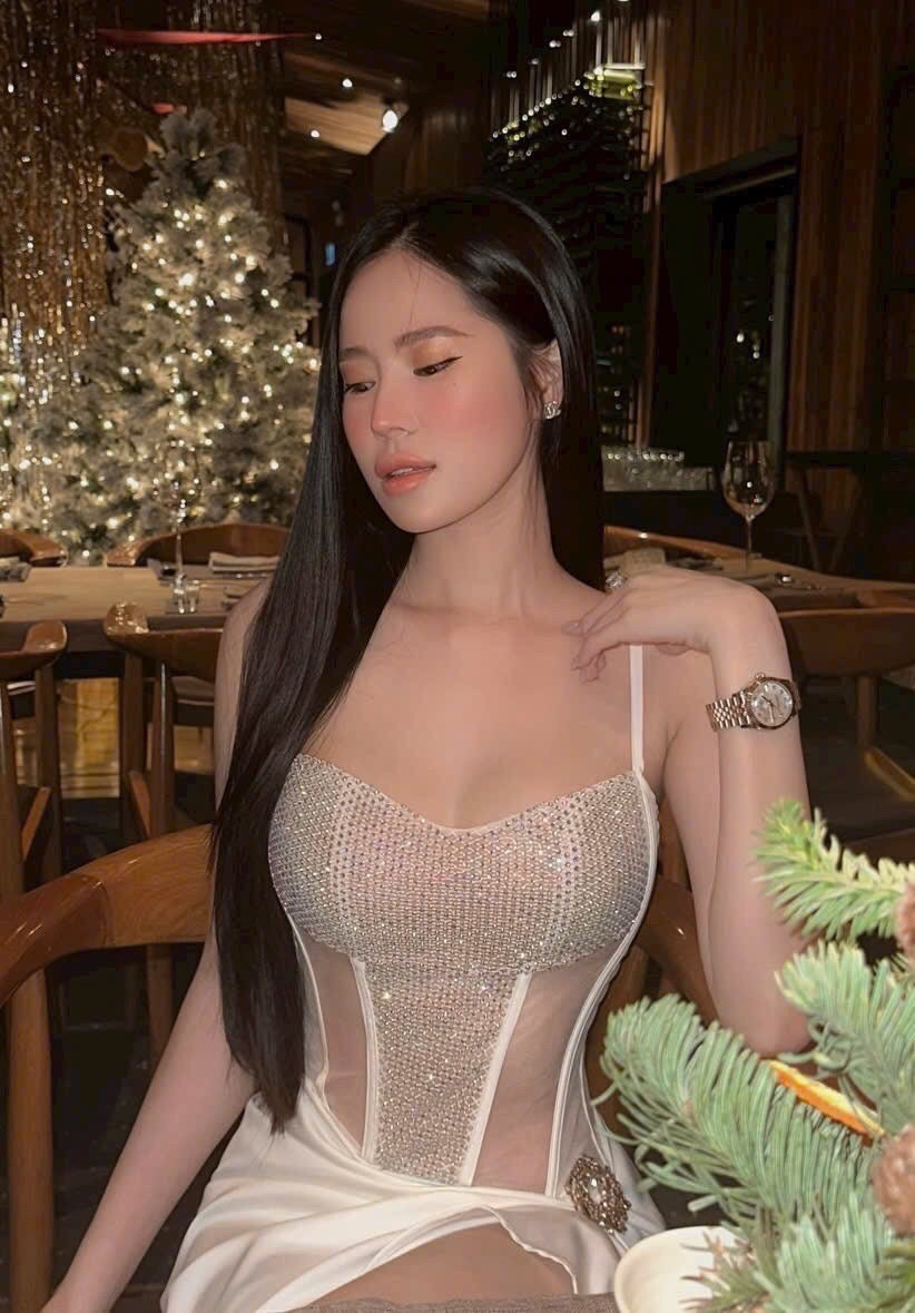 Zia Gown